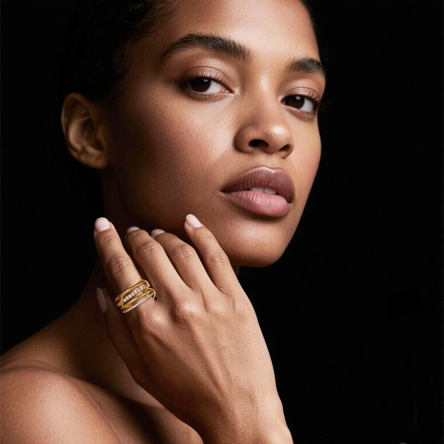 Eternity rings, interlocking rings, intertwined emotions, representing never separation, love rings